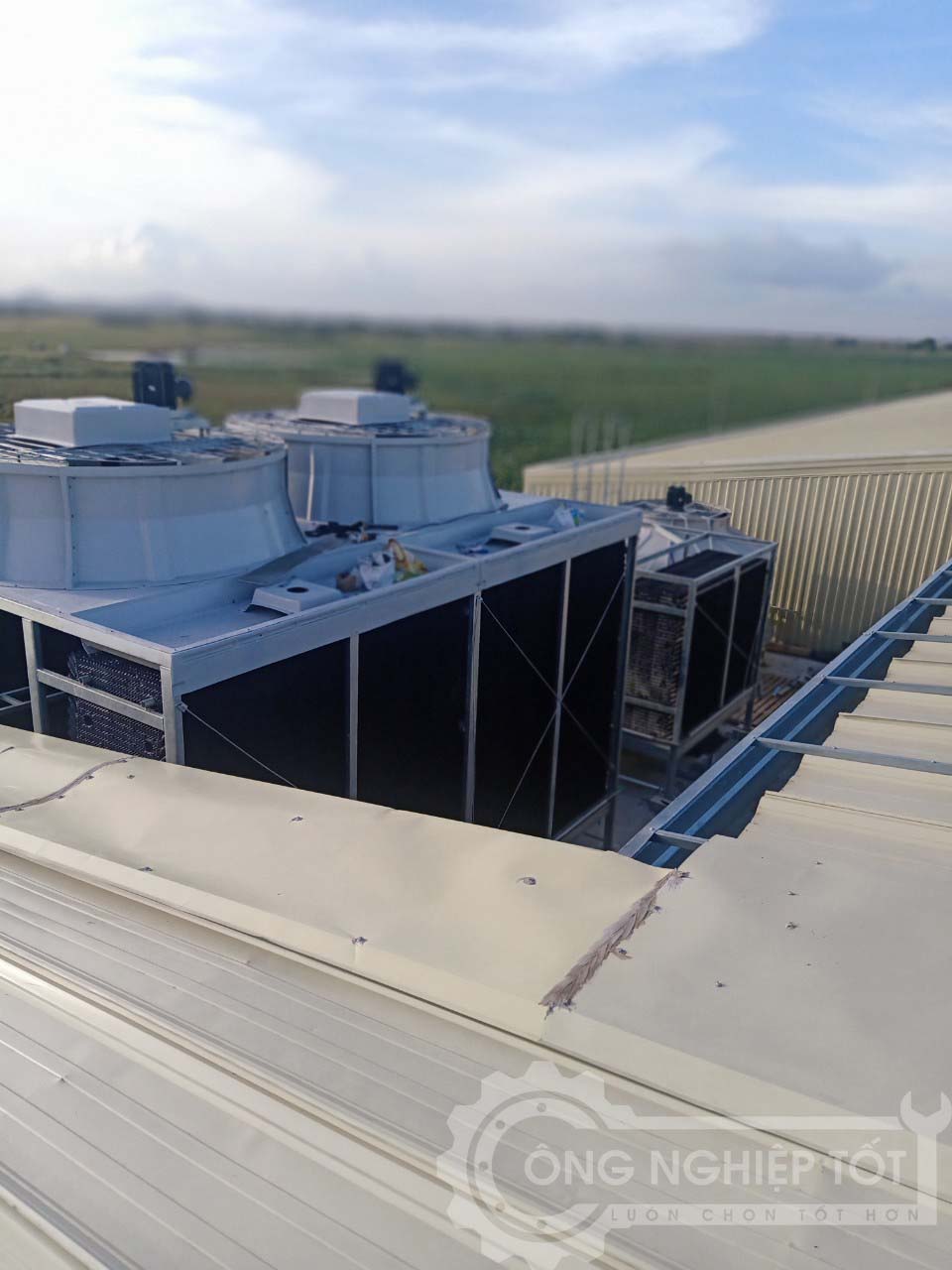 Tháp giải nhiệt cho kho lạnh